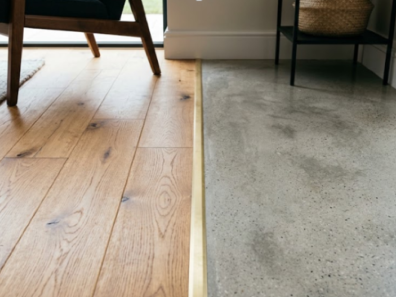 Engineered Hardwood vs Solid Wood in Riyadh vs Jeddah